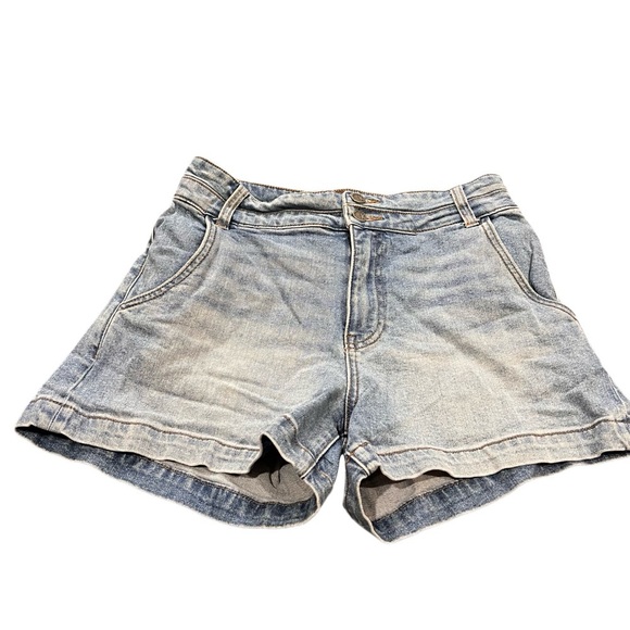 Kut from the Kloth Jane High Rise Short size 4 - Picture 1 of 4